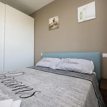 Apartment Liliana - App. 06 *